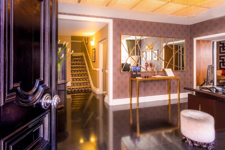 Lobby Entry