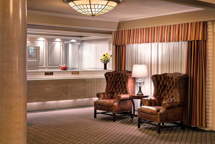 Guest Lobby