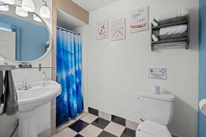 Room 20 of 26
