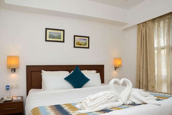Room 3 of 17