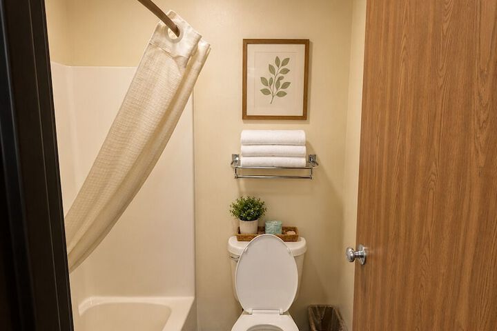 Room 10 of 22