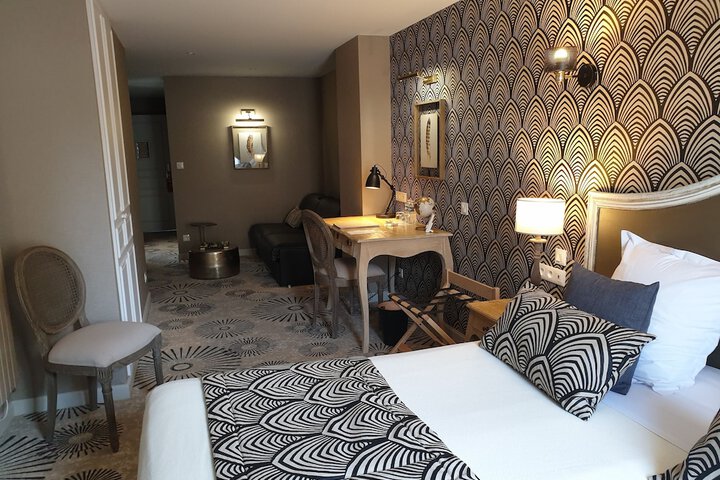 Room 26 of 89