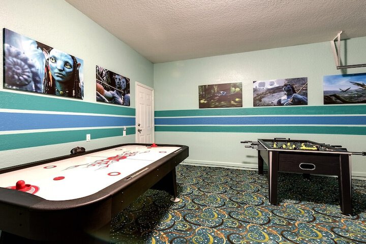 Room 432 of 710