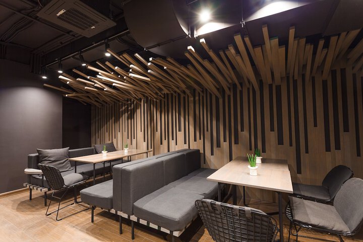Ballroom/Hall 47 of 51