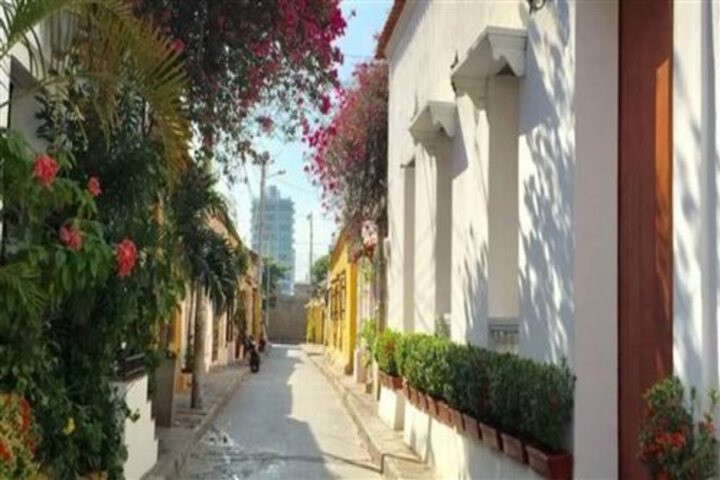 CASA BLANCA HOTEL BOUTIQUE