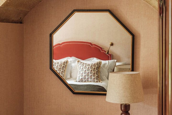 Room 3 of 42