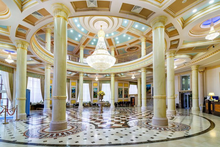 Hotel Interior 5 of 137