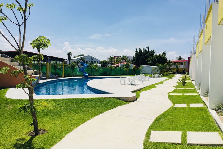 Hotel with Pool