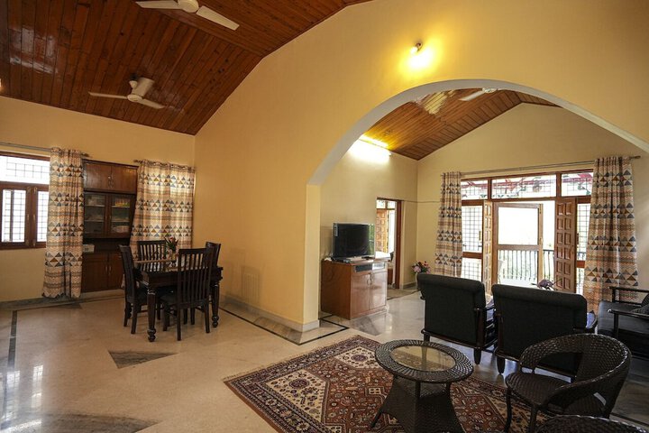 Room 40 of 60