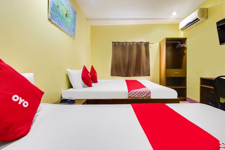 Room 15 of 23