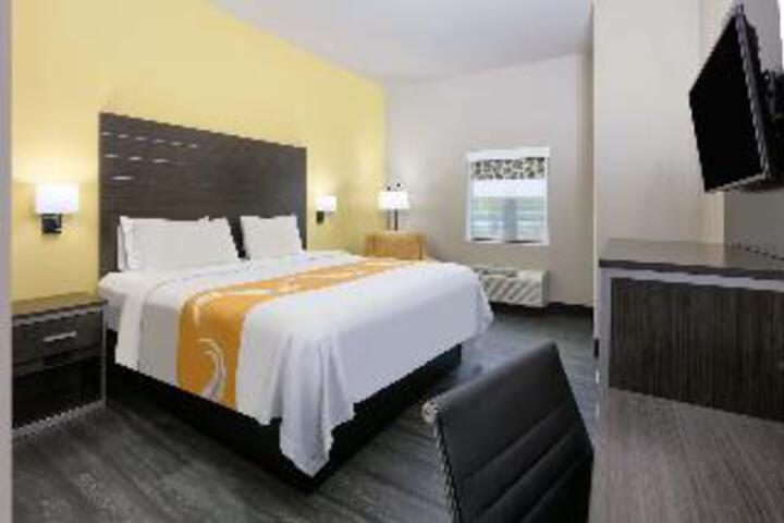 Room 12 of 12