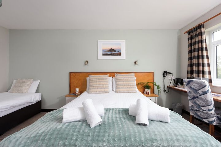 Room 10 of 62
