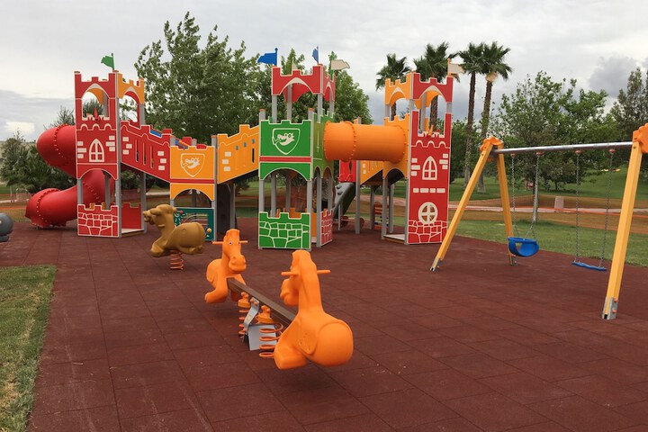 Children's play area - outdoor