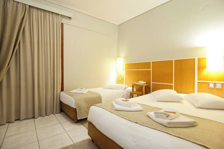 Room 65 of 141