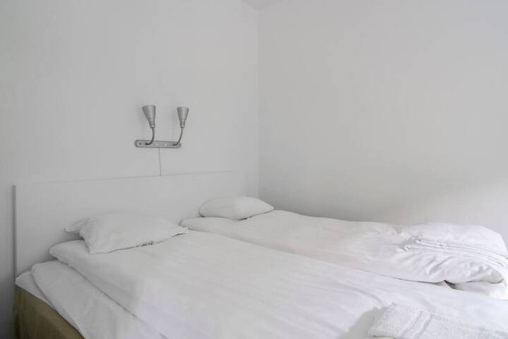 Room 288 of 865