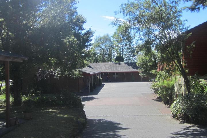 Property Grounds 43 of 52