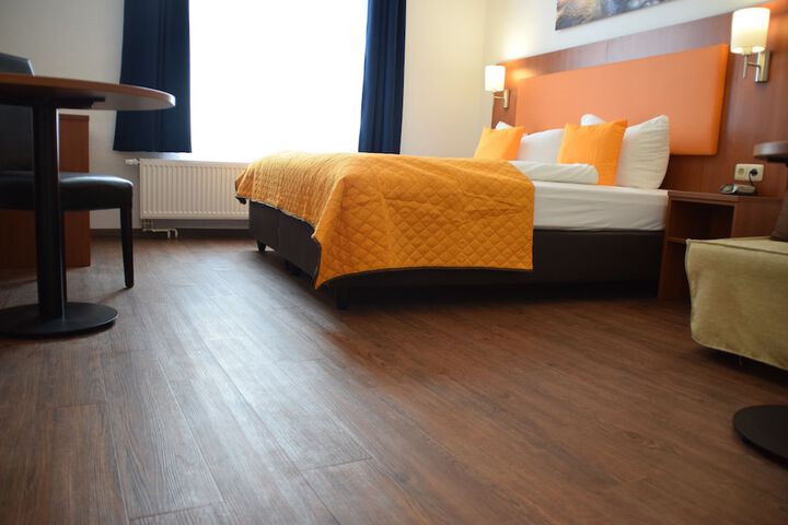 Room 7 of 52