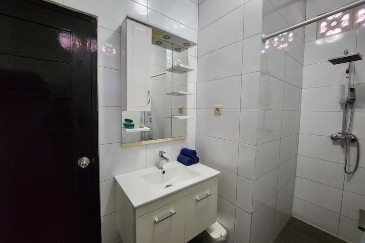 Room 56 of 111