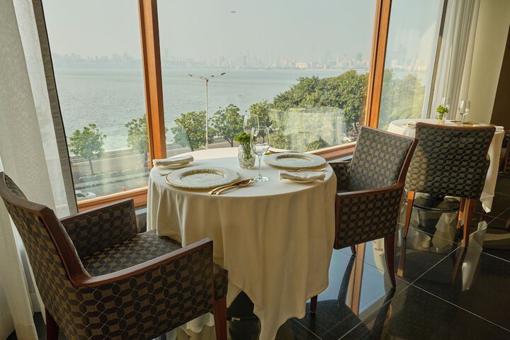 Dining 129 of 150