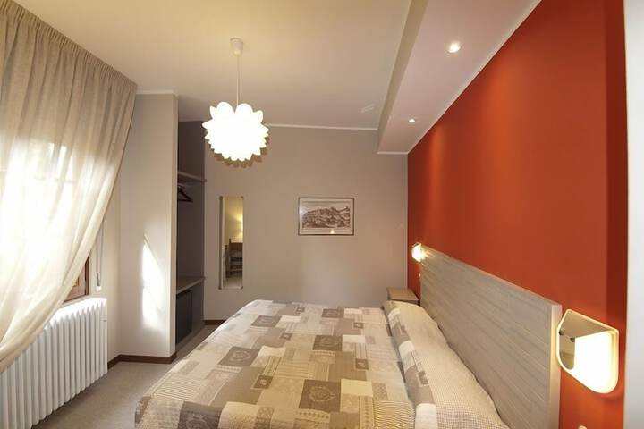 Room 13 of 29