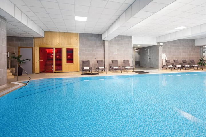 Pool 59 of 118