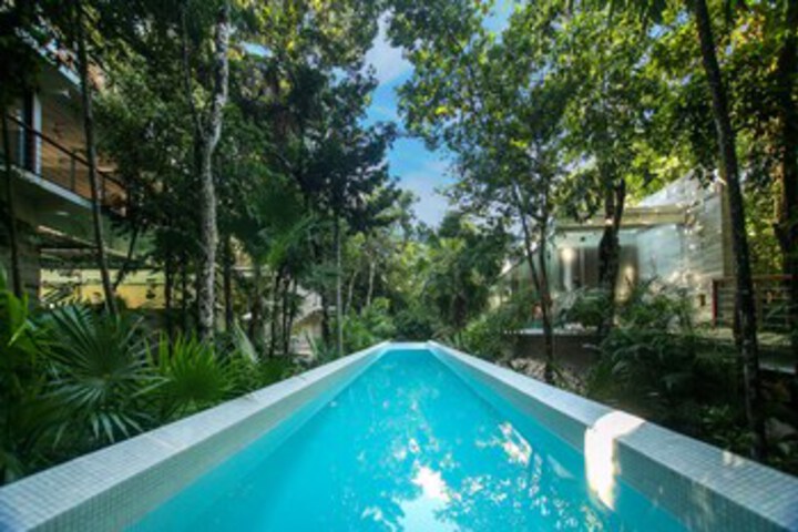 Pool 4 of 42