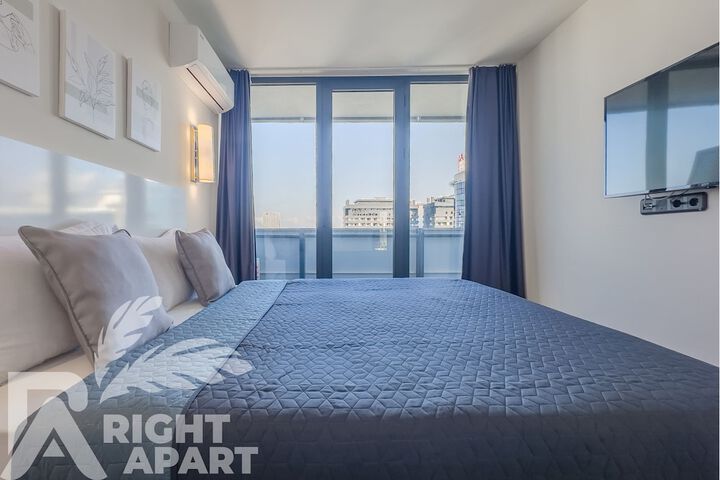 Room 21 of 64