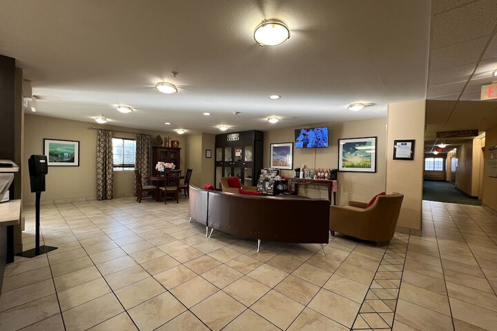 Hotel Interior 2 of 31