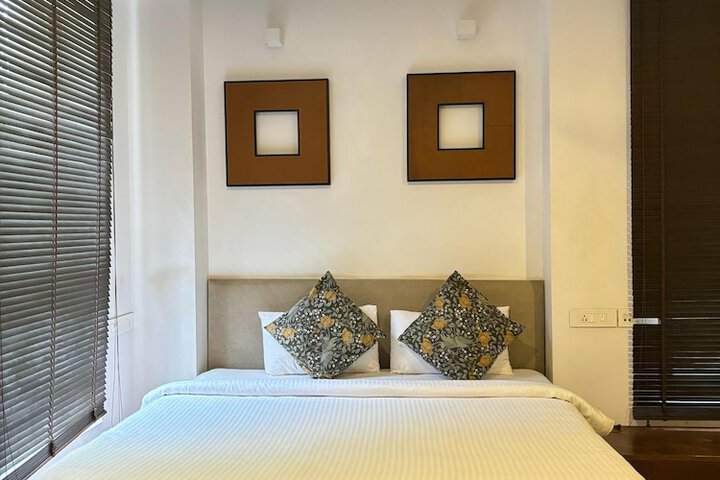 Room 3 of 23