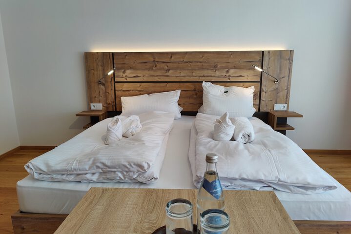 Room 9 of 41