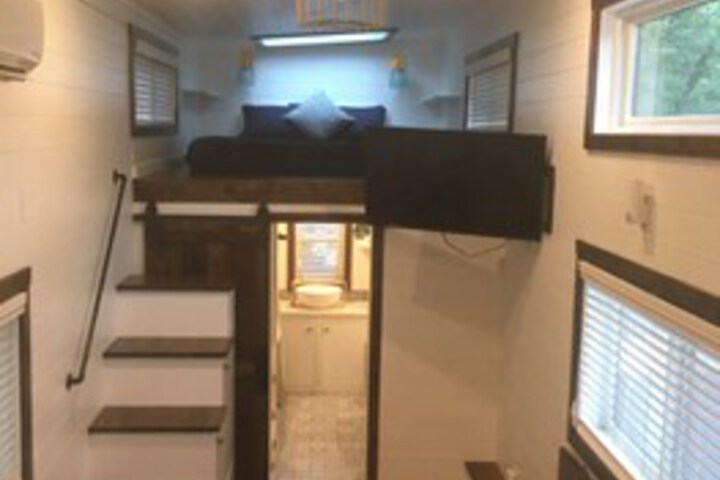 Room 116 of 204