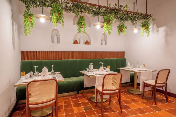 Dining 197 of 251