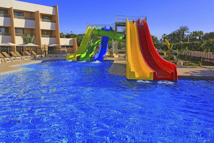 Pool 38 of 66