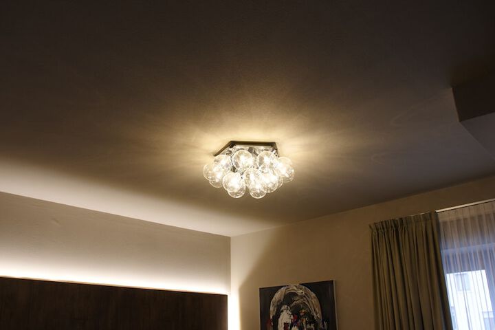 Room 12 of 88
