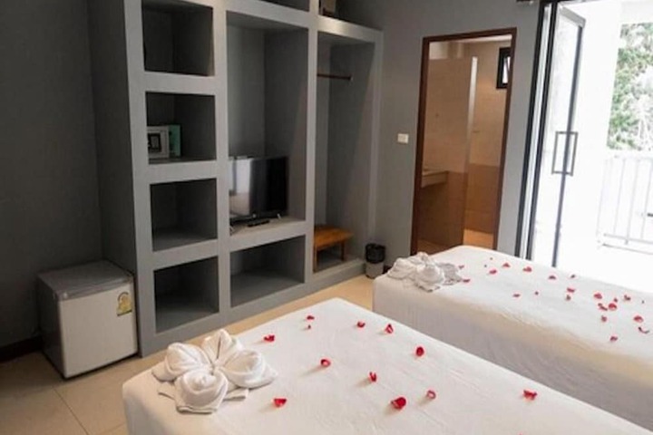Room 21 of 61