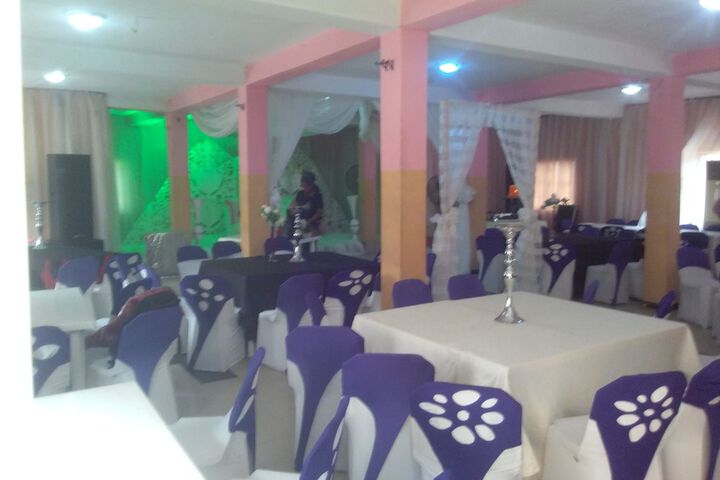 Ballroom/Hall 4 of 9