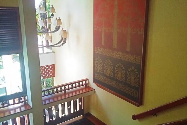 Room 15 of 38