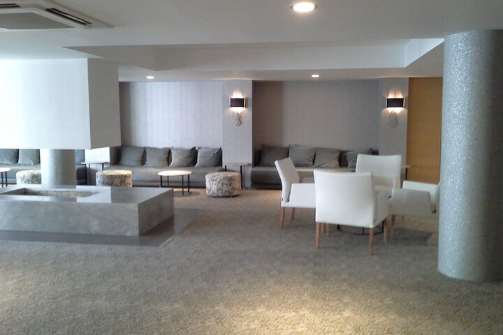 Hotel Interior 6 of 31