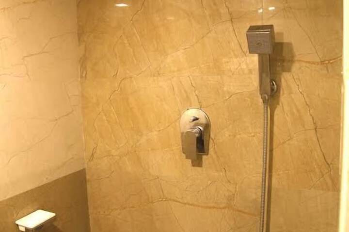 Clean Restrooms