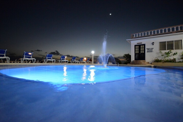 Pool 57 of 82