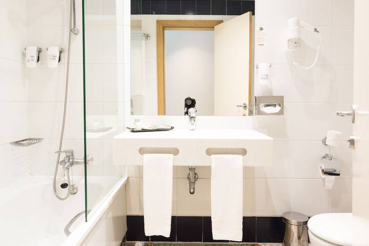 Bath Photo