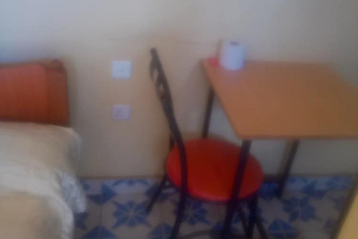 Room 6 of 19