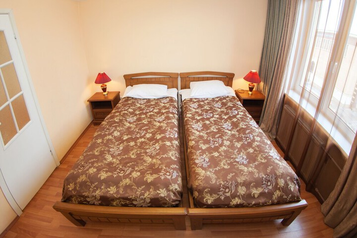 Room 15 of 84