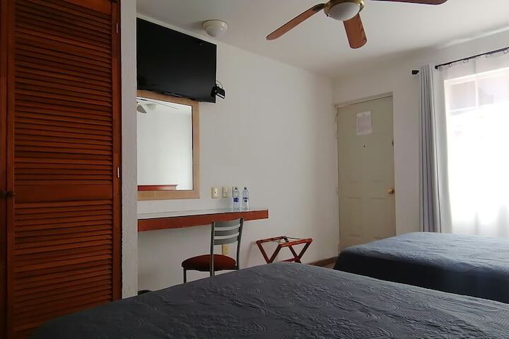 Room 12 of 64