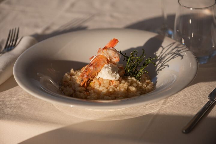 Dining 77 of 134
