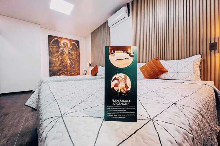 Room 18 of 52