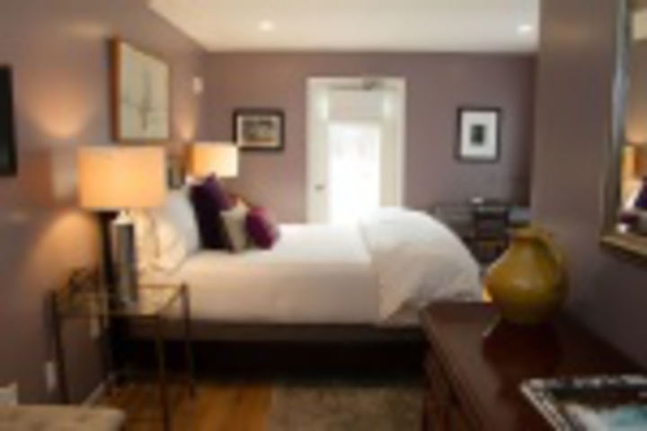 Room 377 of 396