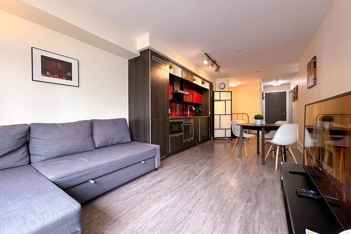Room 45 of 132