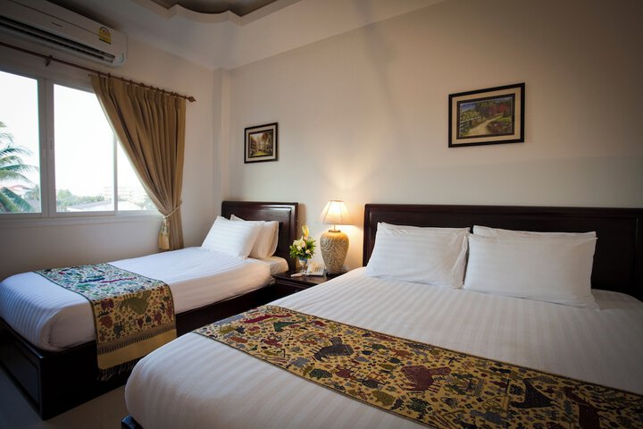Room 18 of 75