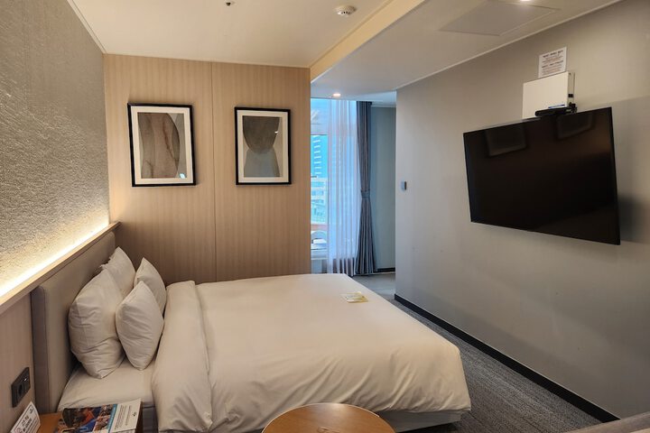 Room 87 of 219